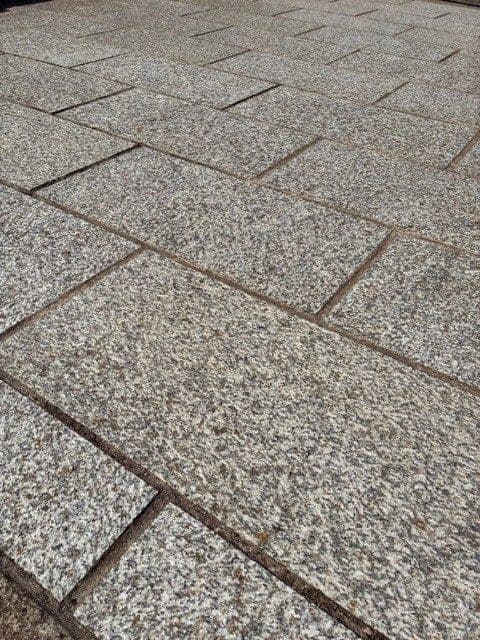 De Lank Paving — Cornish granite from the quarry